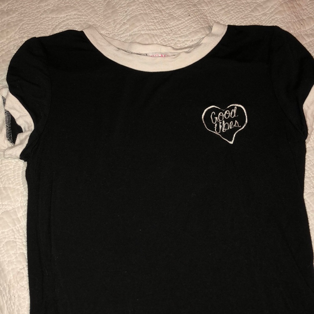 Good vibes tee